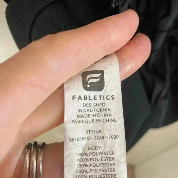 Fabletics Womens Lola Long Sleeve Cut Out Top - Picture 9 of 9